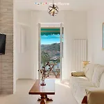 Giuly House, Terre Marine